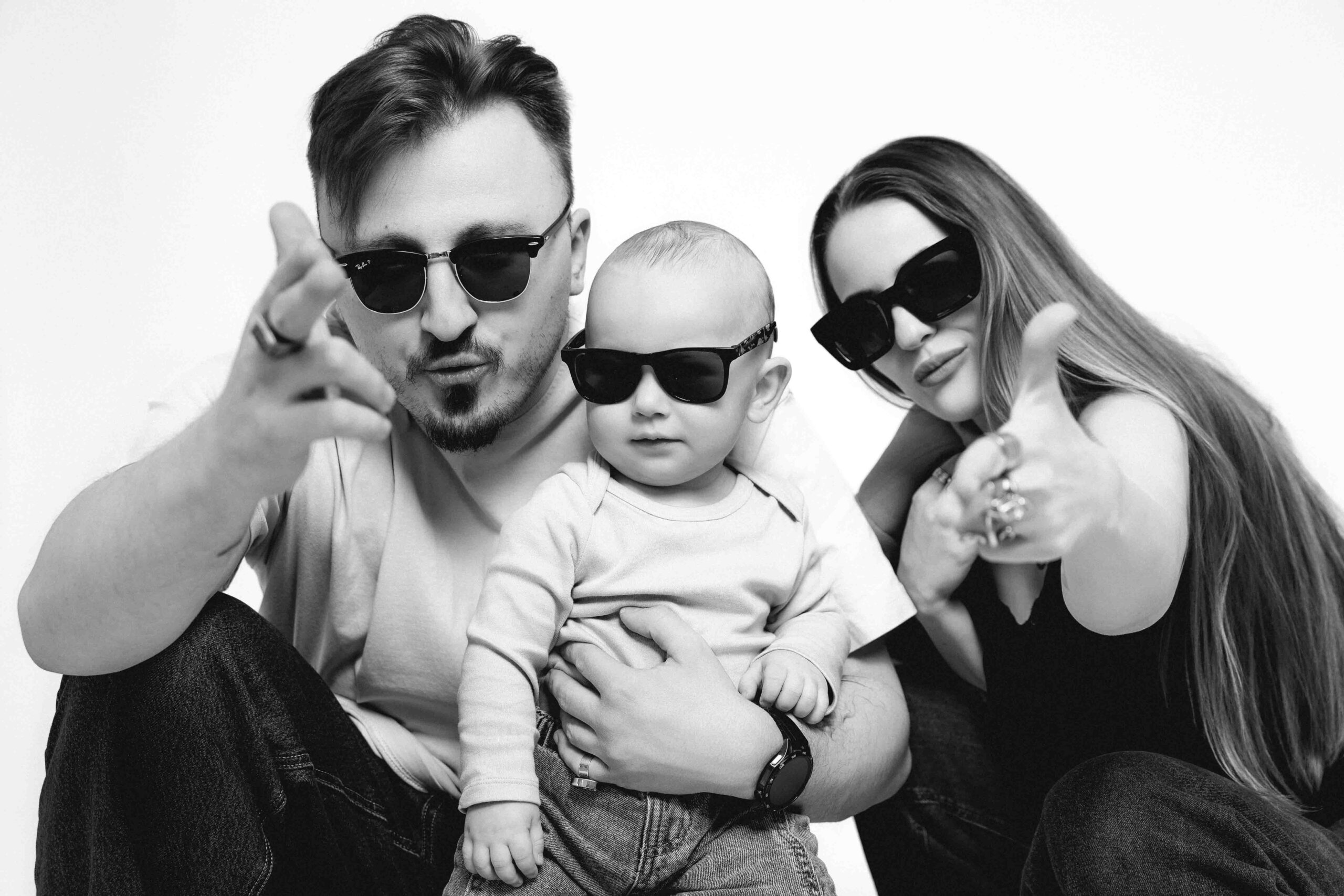 smaikscios tevu vaiku nuotraukos su akiniais