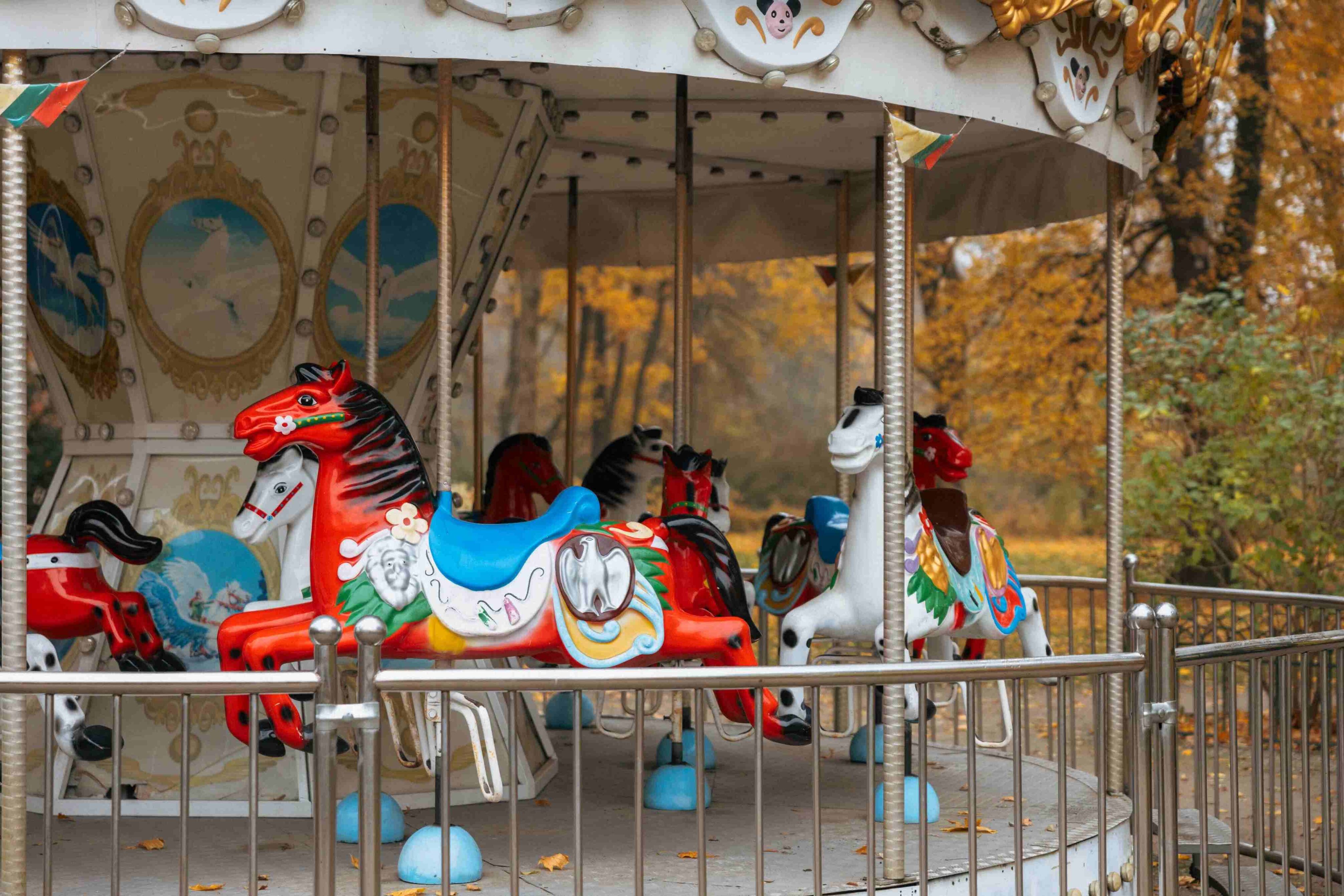 bernardinu parkas atrakcionai vilniuje karusele vaikams ruduo