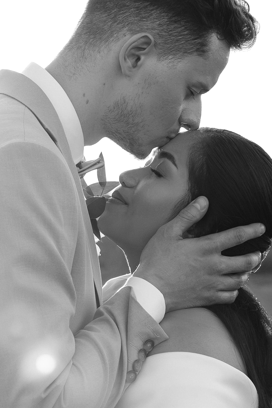 shy couples wedding photograper europe