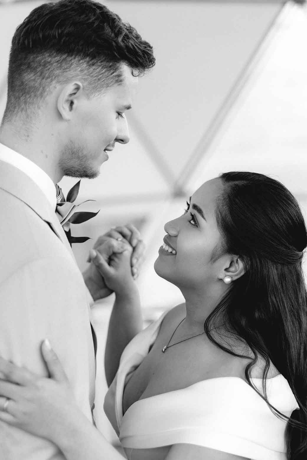 wedding first dance shot portrait relaxed slowdance