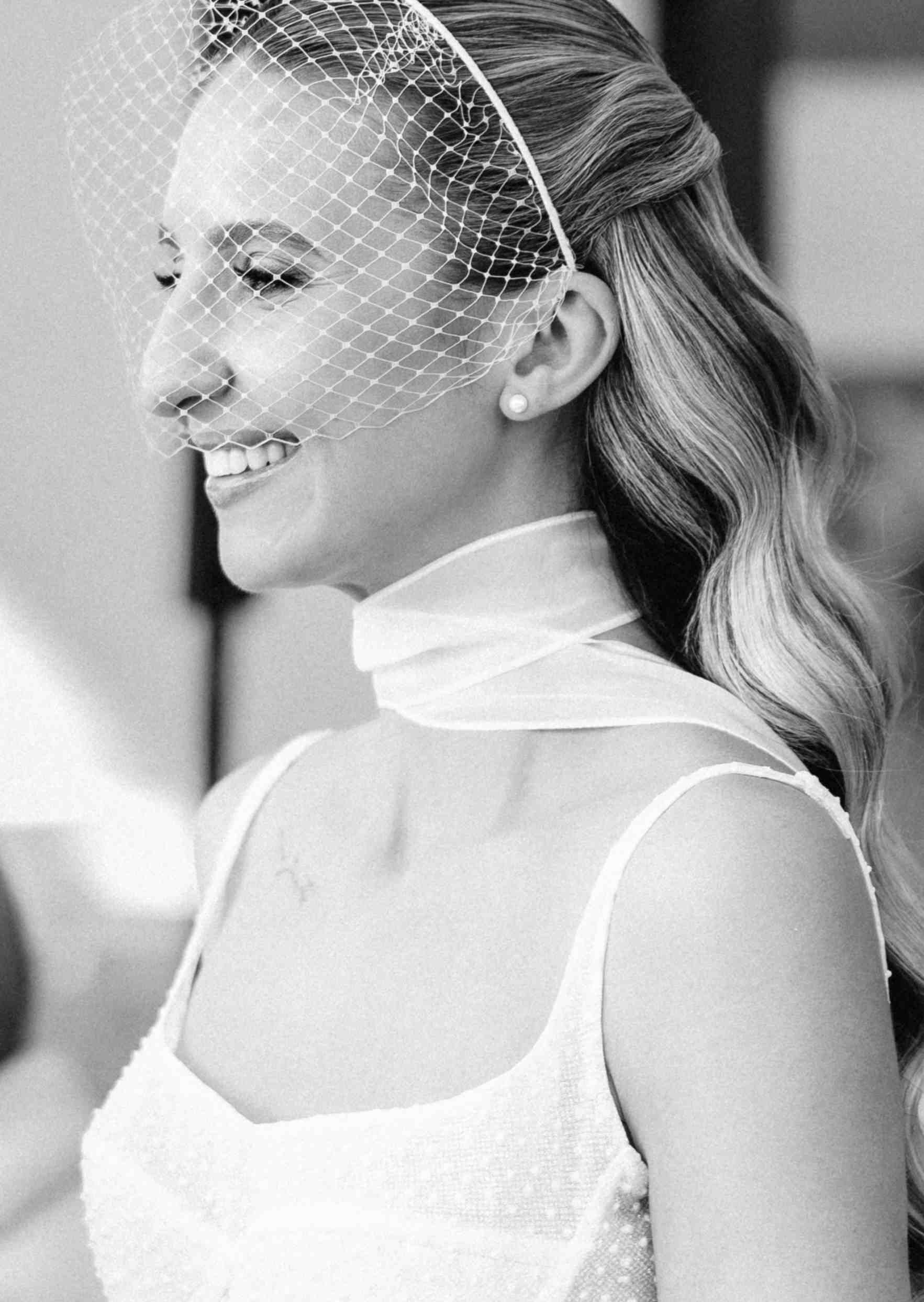 elegantiskas nuotakos portretas juoda balta