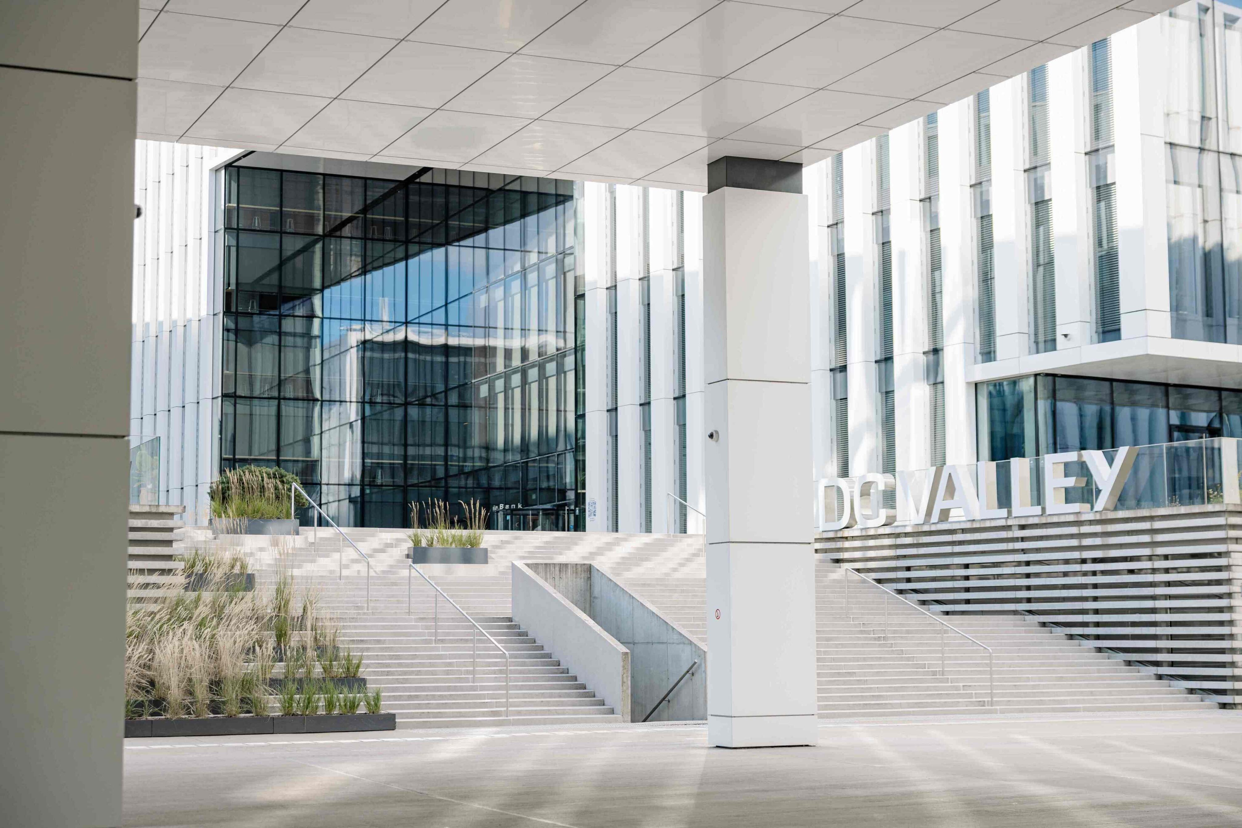 modern photoshoot locations vilnius danske bank