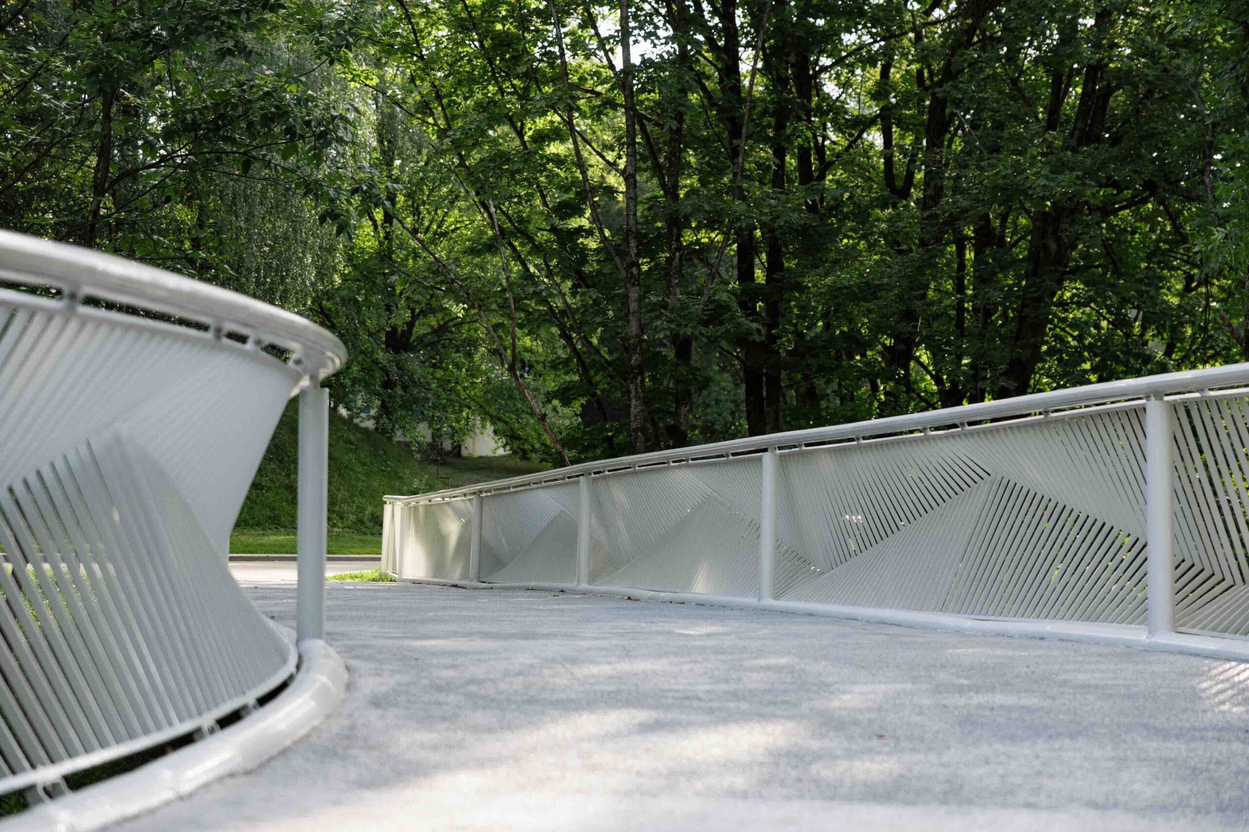 modernus tiltai vilniuje fotosesija