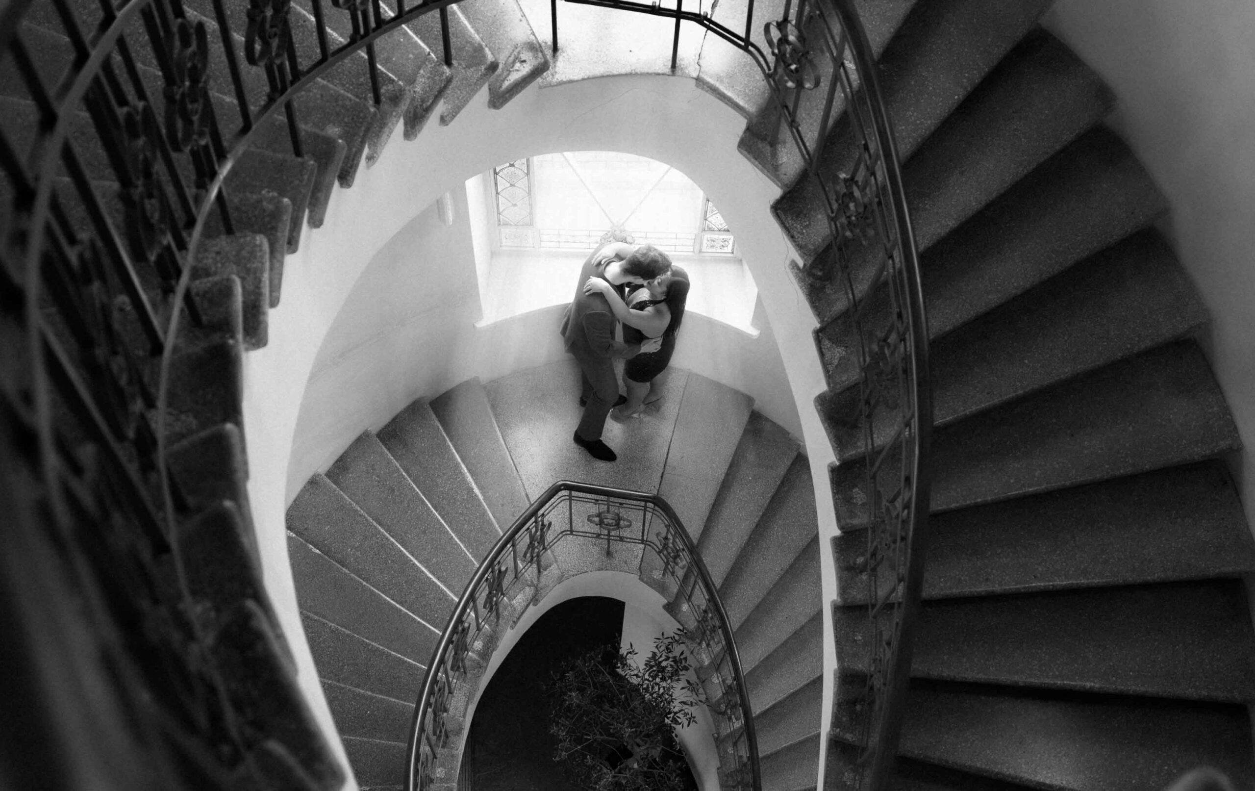 share gelato on wedding day in park couple